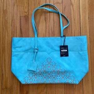 Danielle Nicole blue raine tote bag